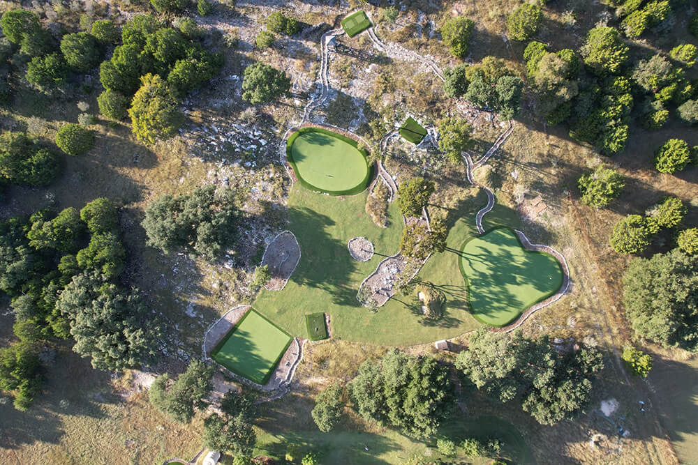 backyard golf